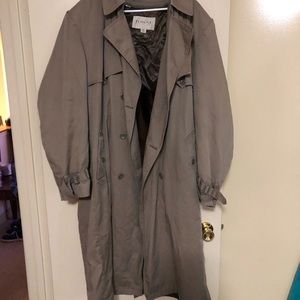 London Fog Towne Trenchcoat size 50 long